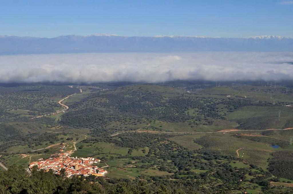 Penzion Los Montes Casas de Miravete Exteriér fotografie